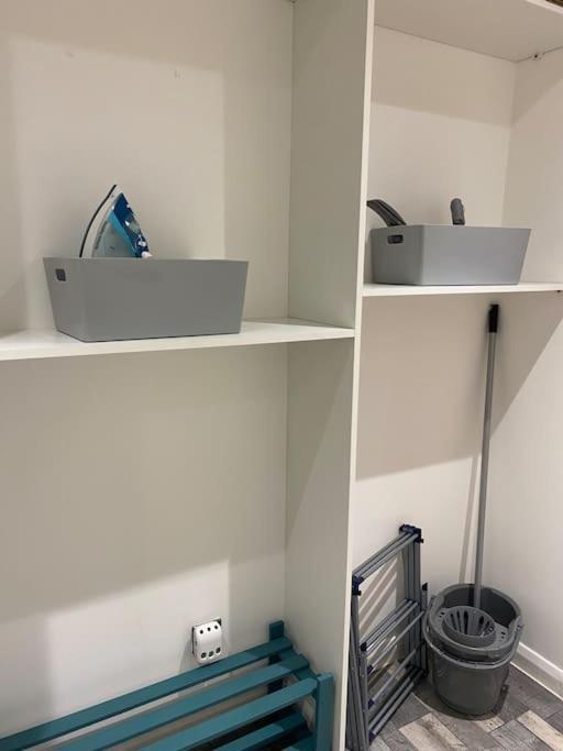 Cosy Studio Apartment 滑铁卢维尔 外观 照片